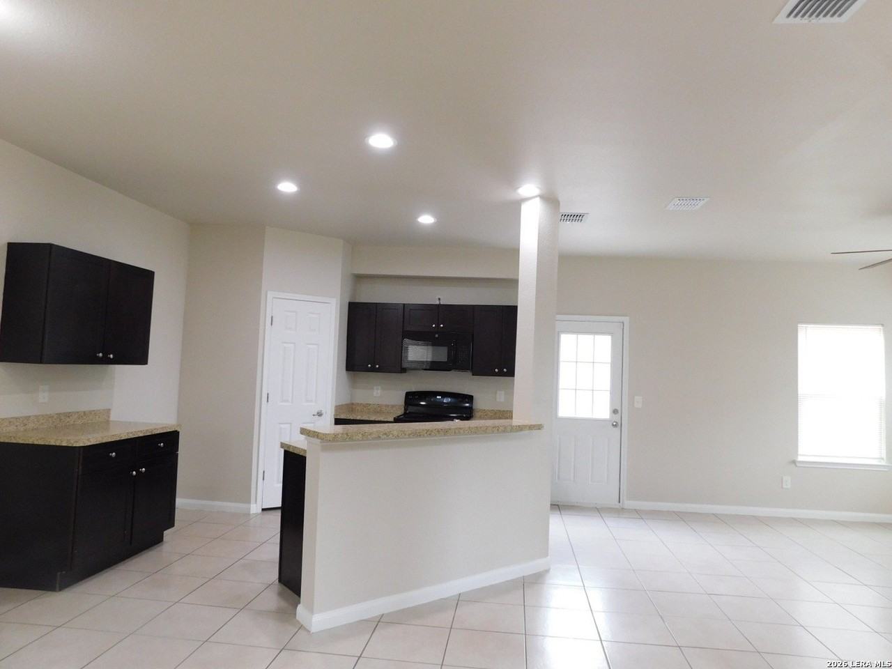 6850 Walnut Valley Dr - Photo 5 of 19