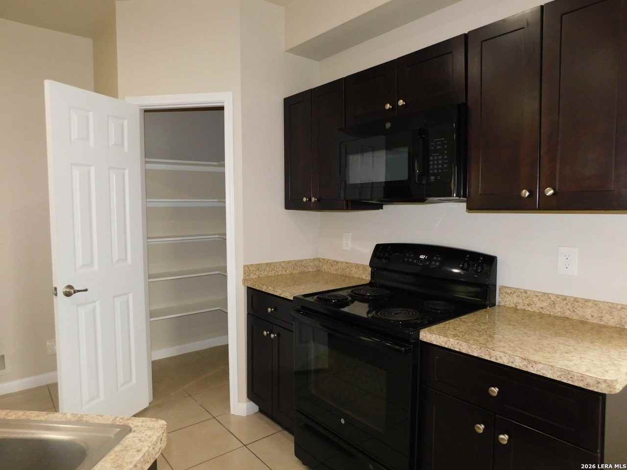 6850 Walnut Valley Dr - Photo 6 of 19