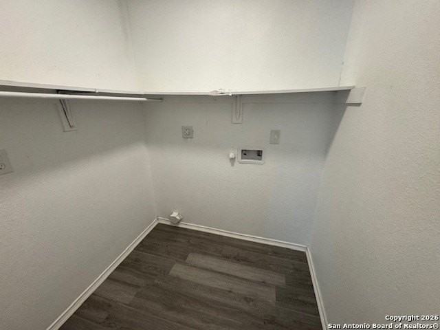 5823 Bowsprit St - Photo 3 of 7