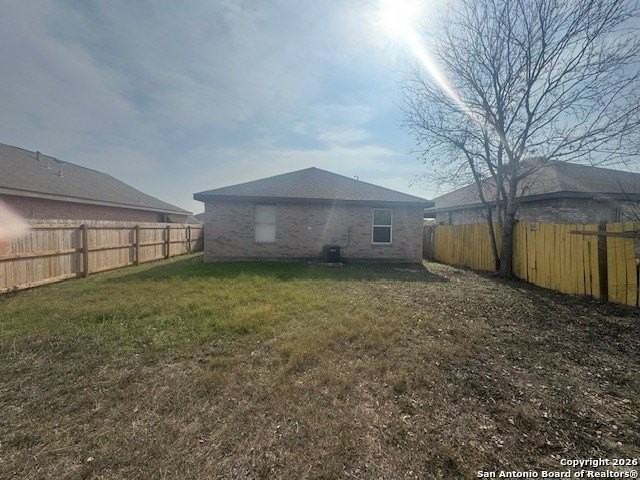 5823 Bowsprit St - Photo 5 of 7