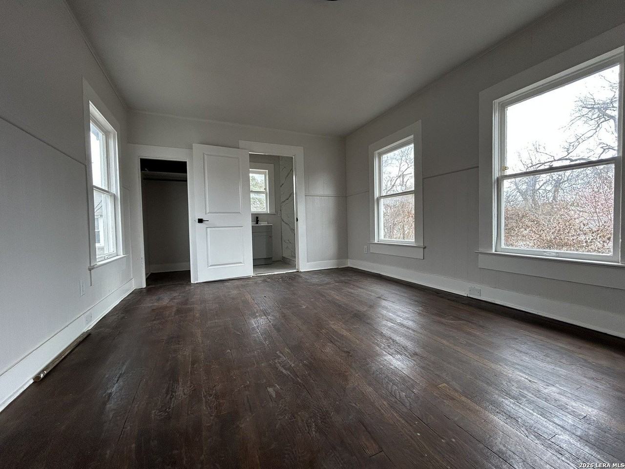 329 Hot Wells Blvd Unit R #R - Photo 7 of 14