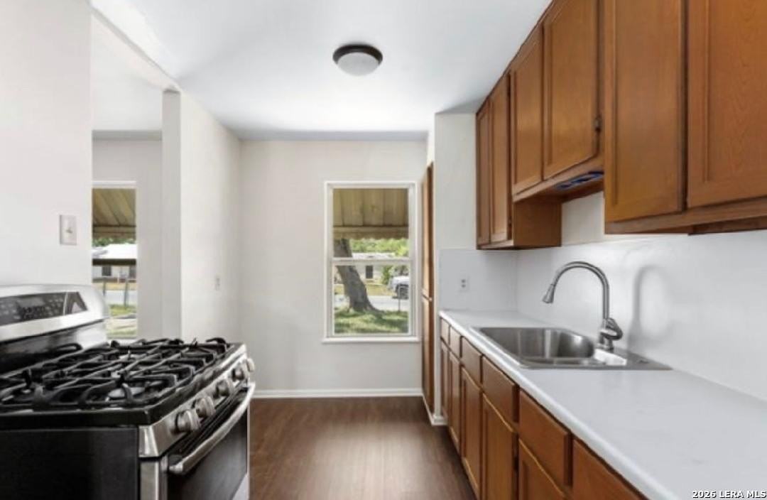 3306 Colglazier Ave - Photo 4 of 6