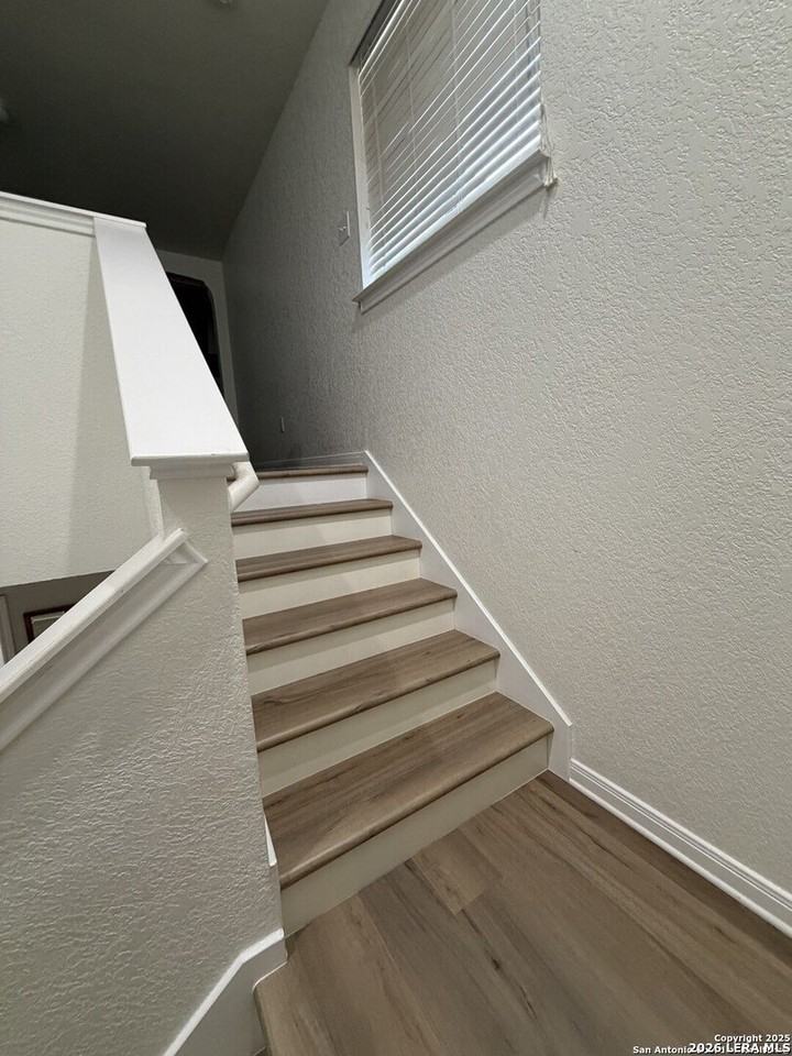 1115 Sundance Fall - Photo 5 of 16