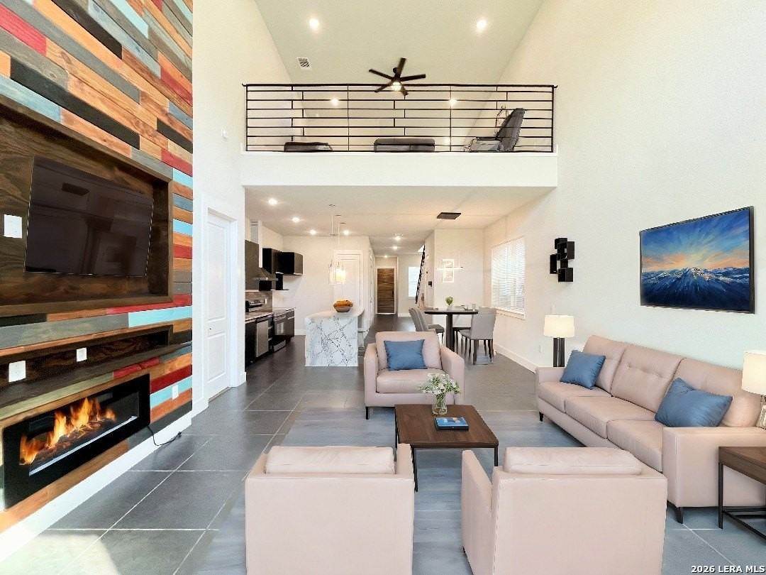 10714 Pharaoh Run - Photo 2 of 50