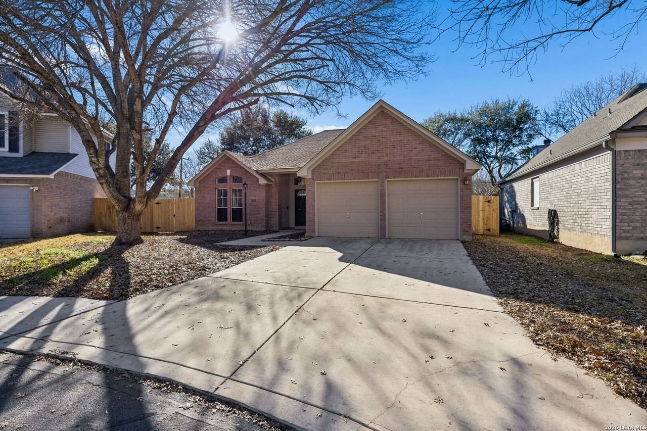 9403 Keegans Woods Dr - Photo 5 of 33