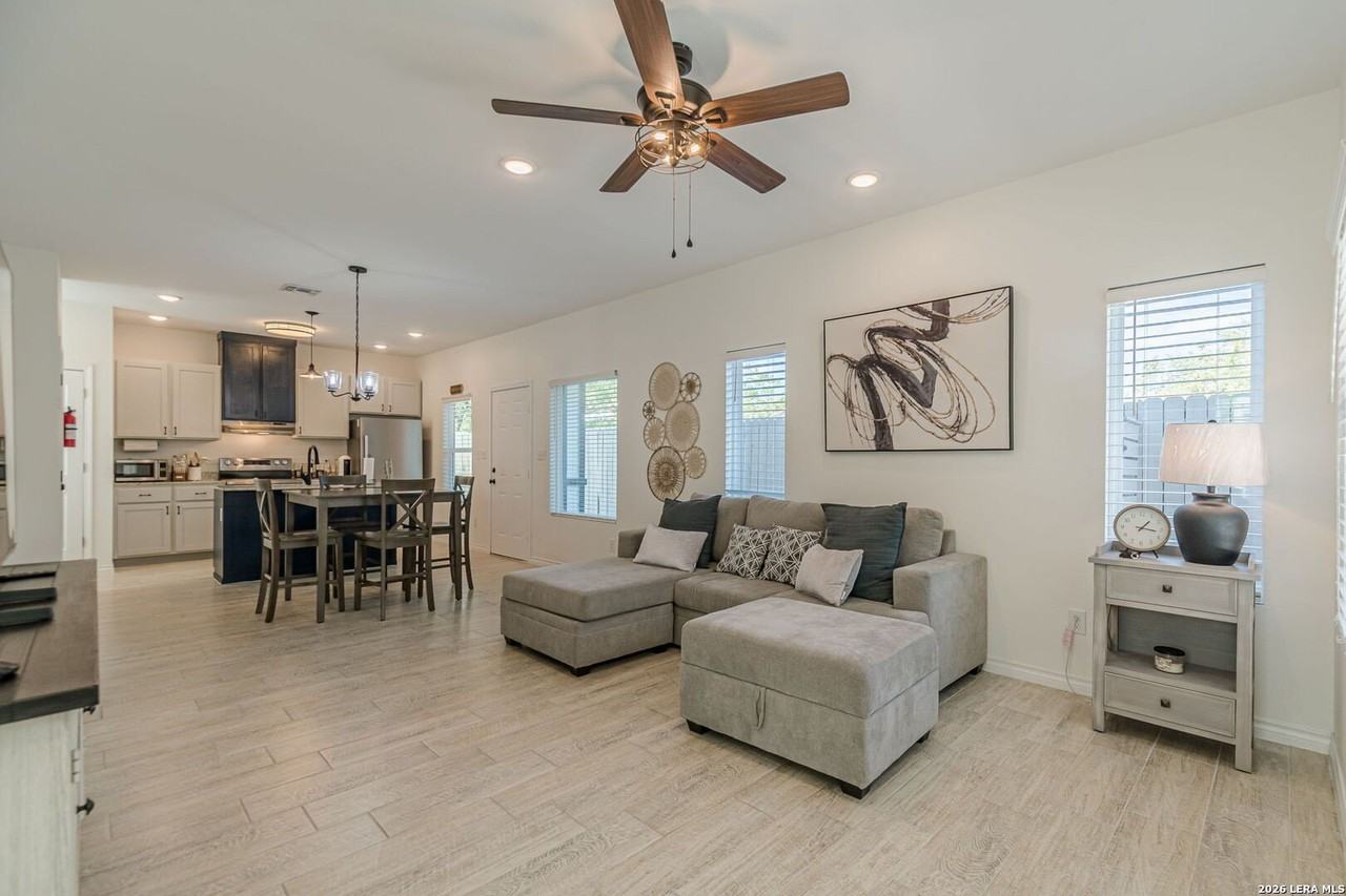 523 Ruiz St Unit 103 #103 - Photo 4 of 23