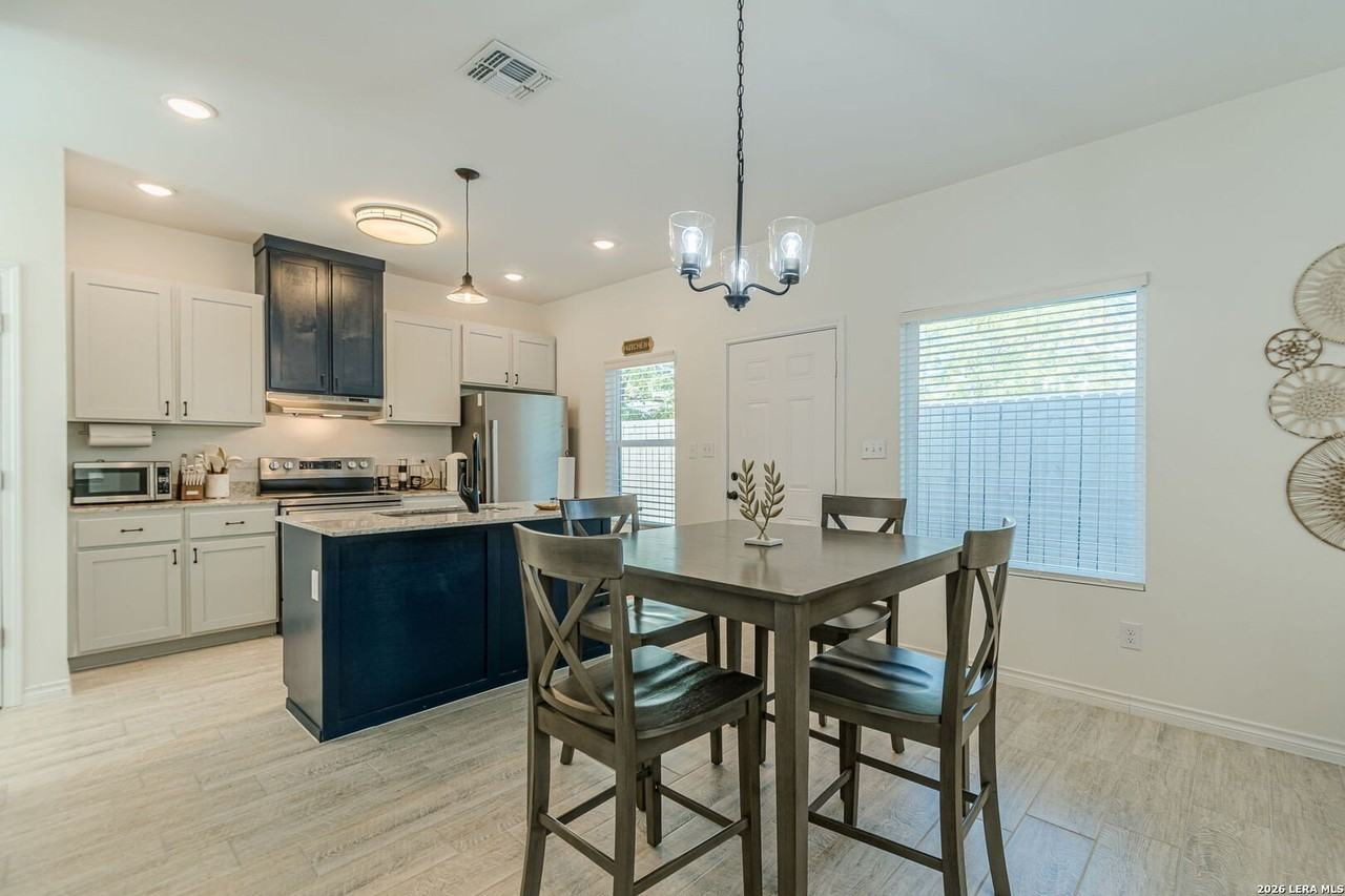 523 Ruiz St Unit 103 #103 - Photo 6 of 23