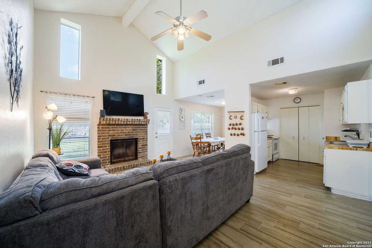 14927 Moss Arbor - Photo 6 of 27