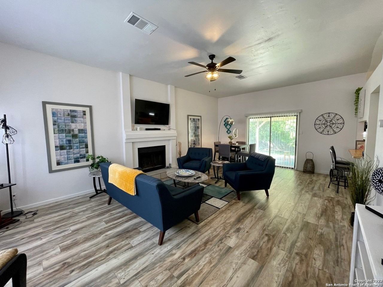 6111 Quail Feather Ln - Photo 4 of 18