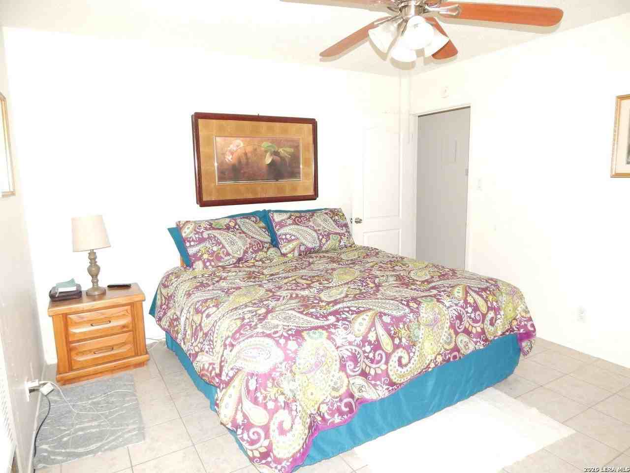 923 Eikel St - Photo 5 of 17