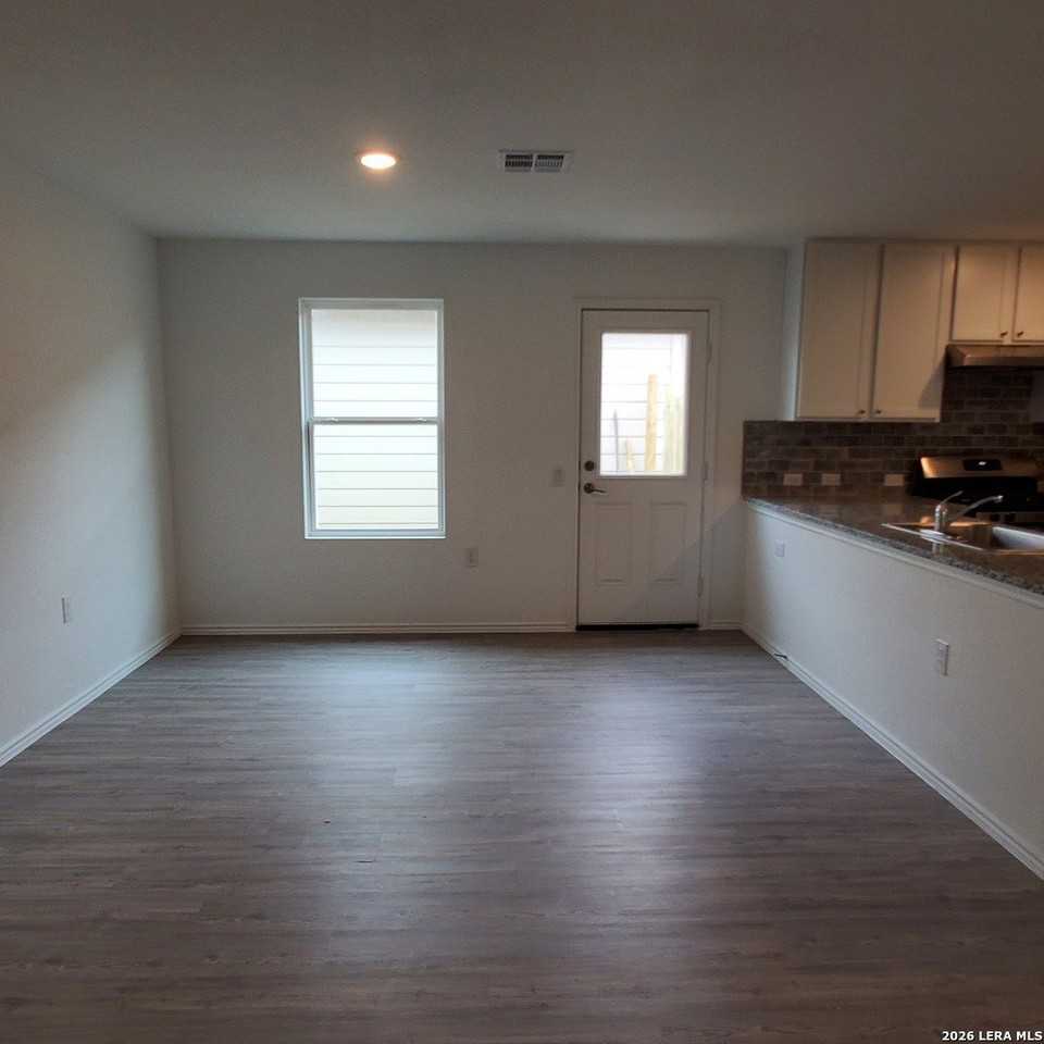 4503 Zoe Pass - Photo 6 of 23