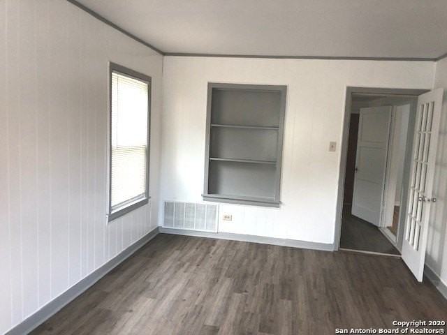 138 El Monte Blvd - Photo 3 of 13