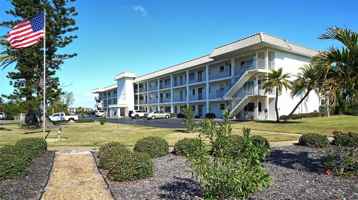 featured image of 3330 Gulf Of Mexico Dr #206D
