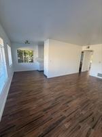 featured image of 2119 De La Vina St Apt G #G