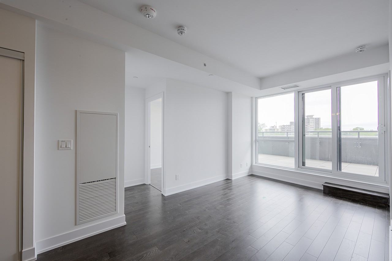 181 Ayc Condos #510 - Photo 4 of 10