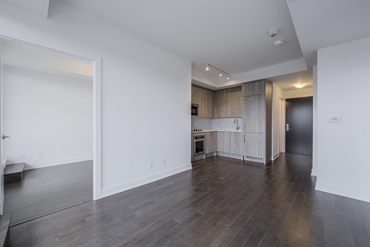 181 Ayc Condos #510 - Photo 5 of 10