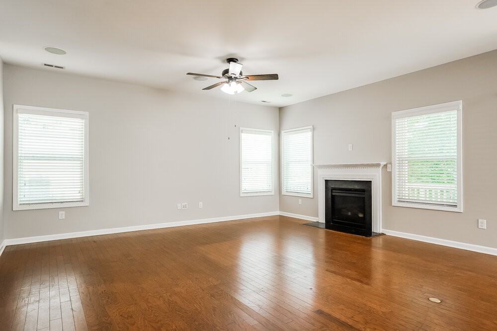 115 Switchback St - Photo 4 of 22