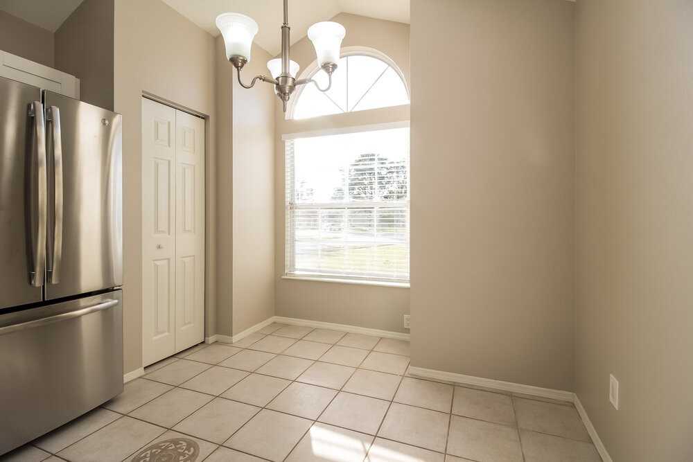 2907 N Whisperbay Ct - Photo 6 of 15