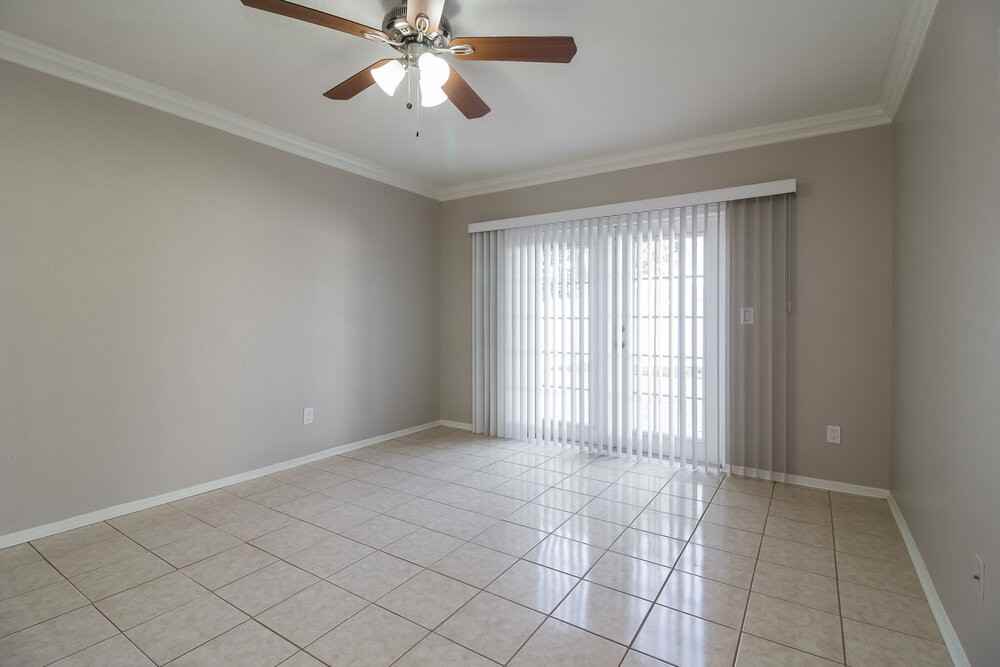 2907 N Whisperbay Ct - Photo 7 of 15