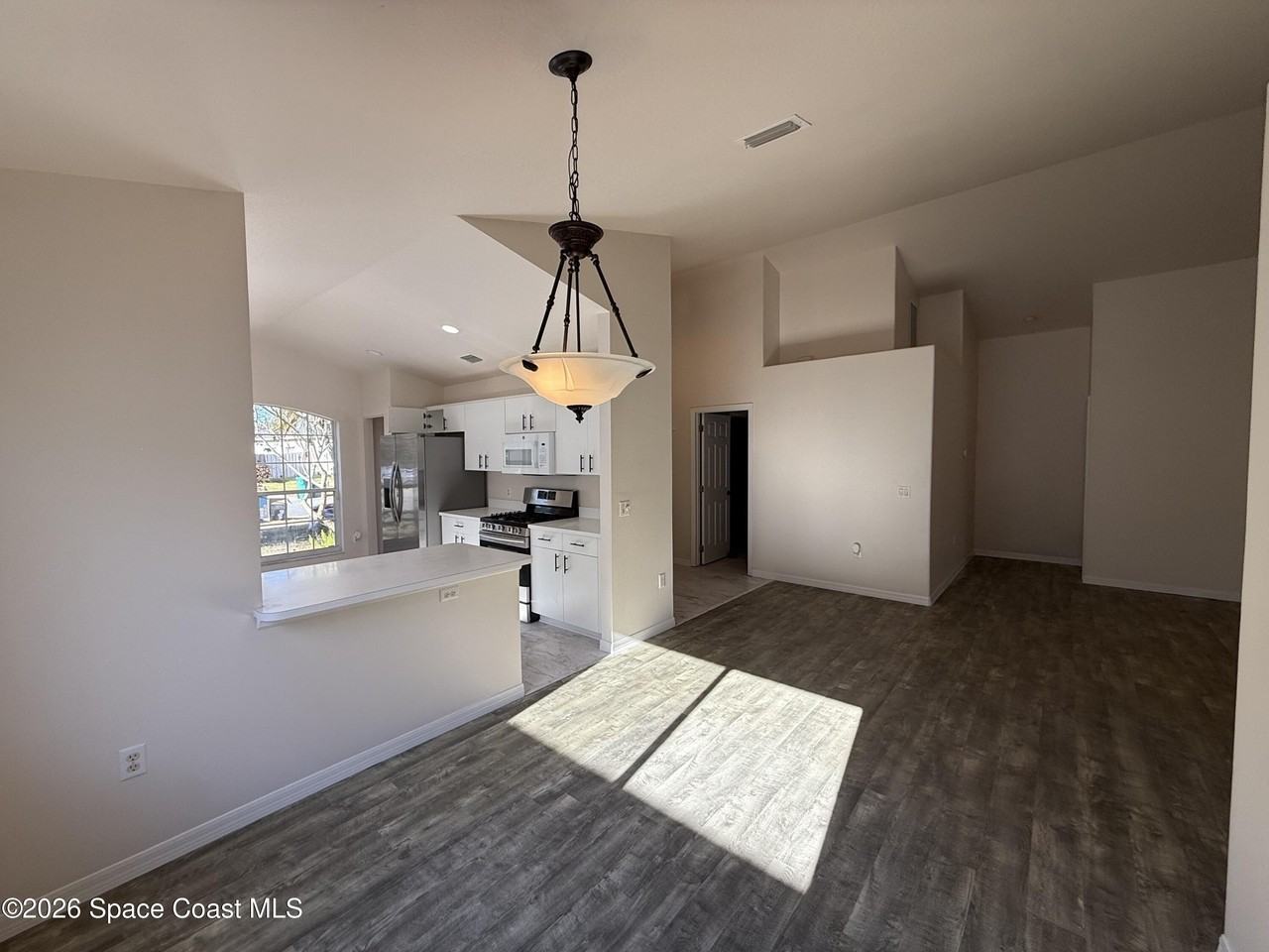 2748 Mariah Dr - Photo 6 of 12