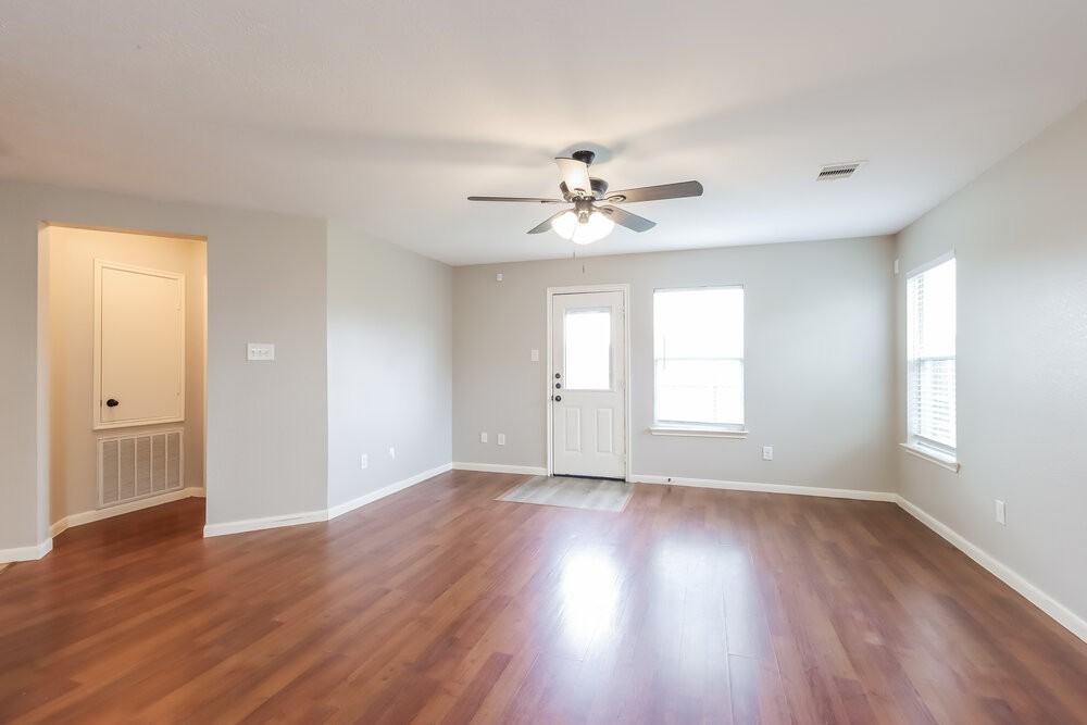 29129 Legends Wick Dr - Photo 3 of 16