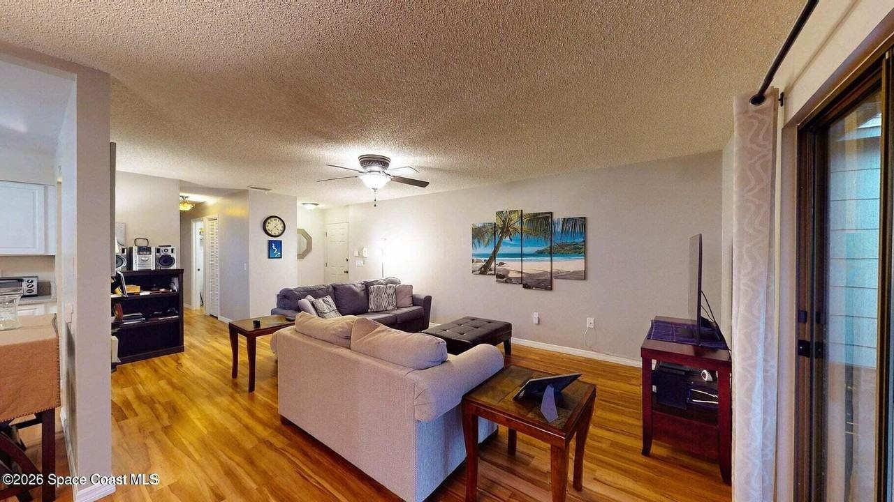 9012 Brighton Ct Apt F #F - Photo 5 of 44