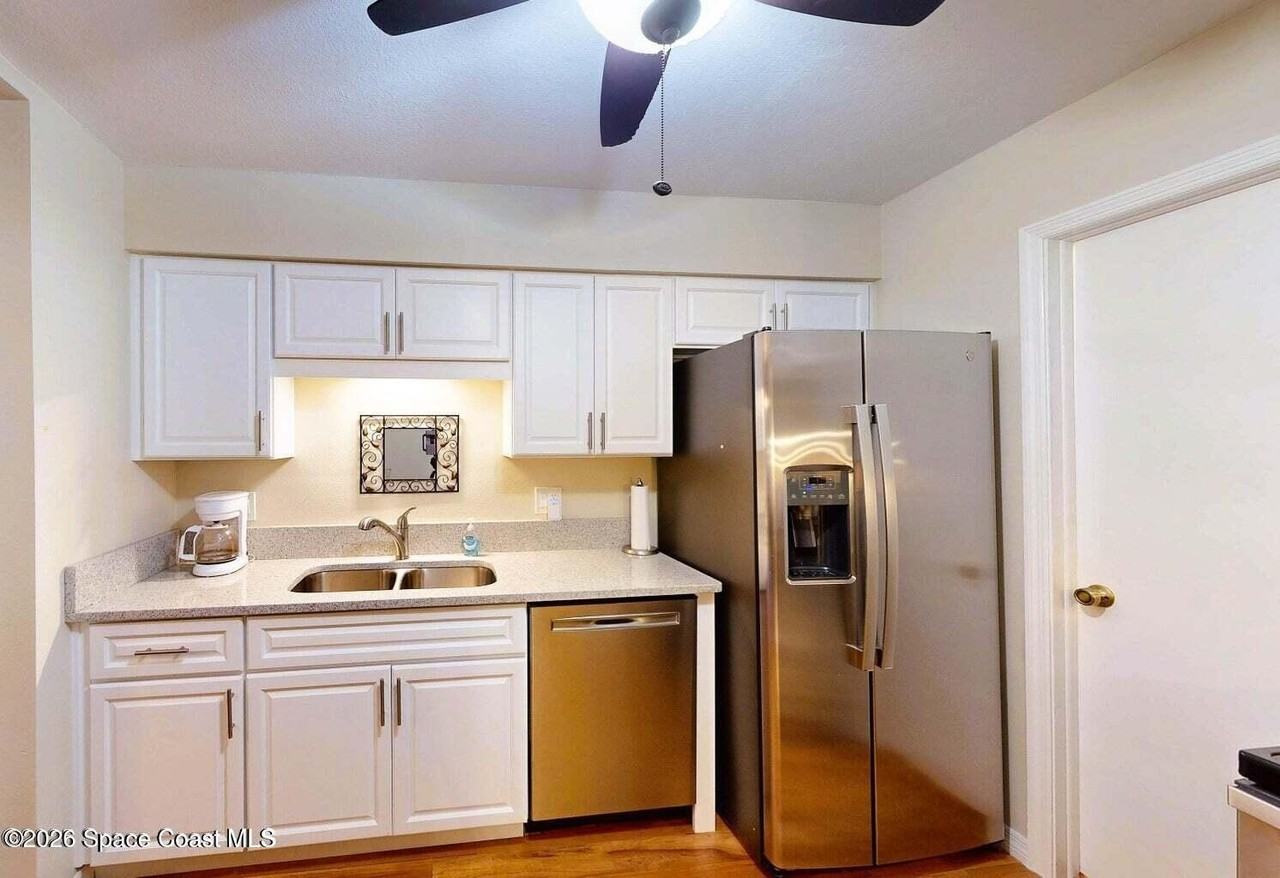 9012 Brighton Ct Apt F #F - Photo 7 of 44