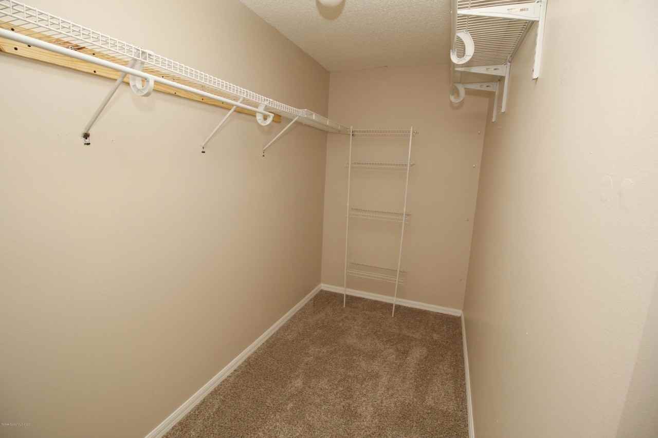 737 Kempten St Nw - Photo 6 of 20