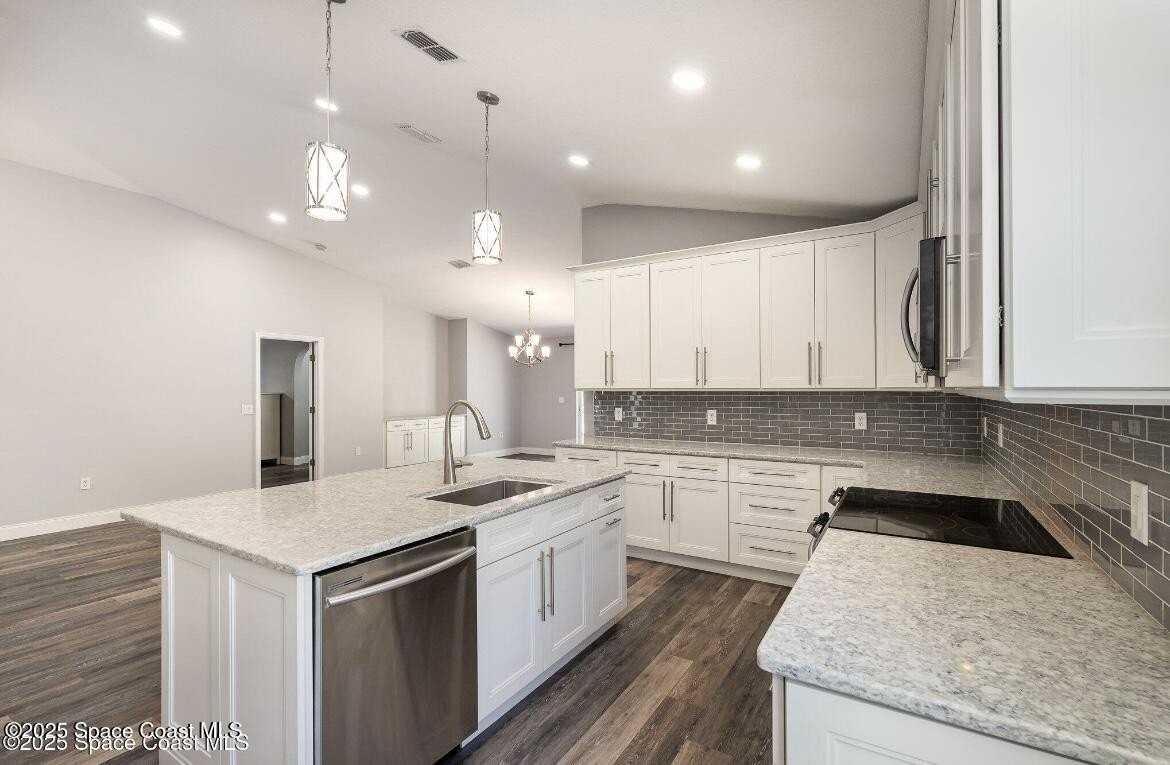 3963 Palladian Way - Photo 4 of 26