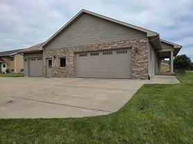 1701 Bates St - Photo 1 of 1