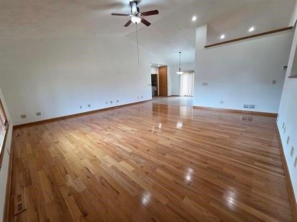 1701 Bates St - Photo 4 of 7