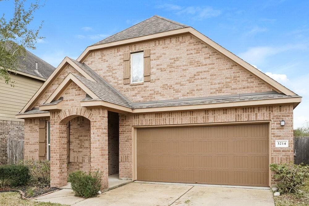 3214 Bainbridge Hill Ln - Photo 3 of 19