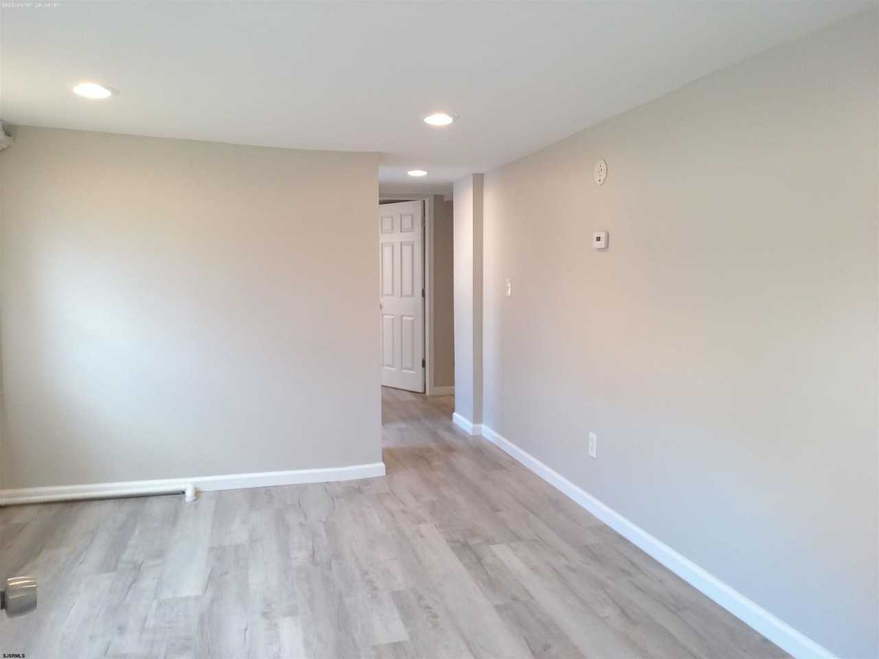 131 N Harvard Ave - Photo 4 of 13