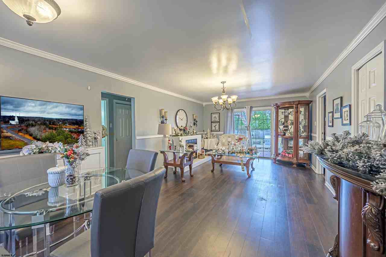 303 Martin L King Ave - Photo 7 of 28