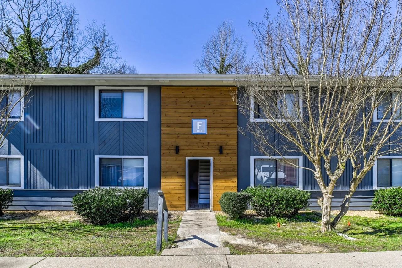 Cielo at Thompson - Photo 5 of 40