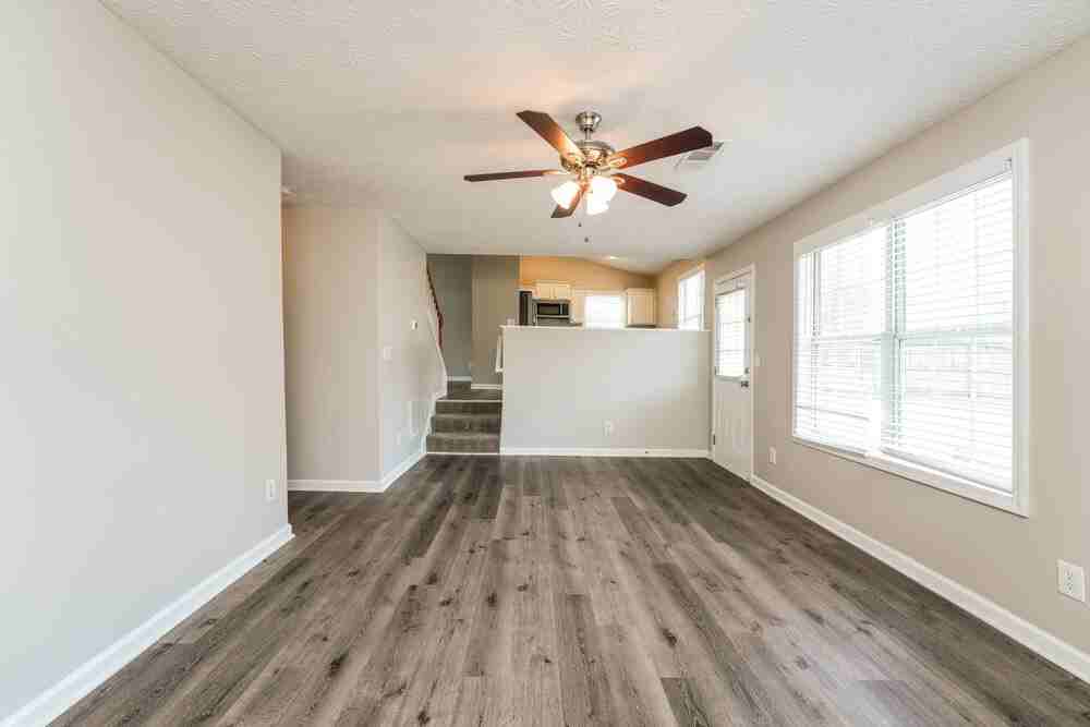 2249 Ligney Creek Ln - Photo 6 of 17