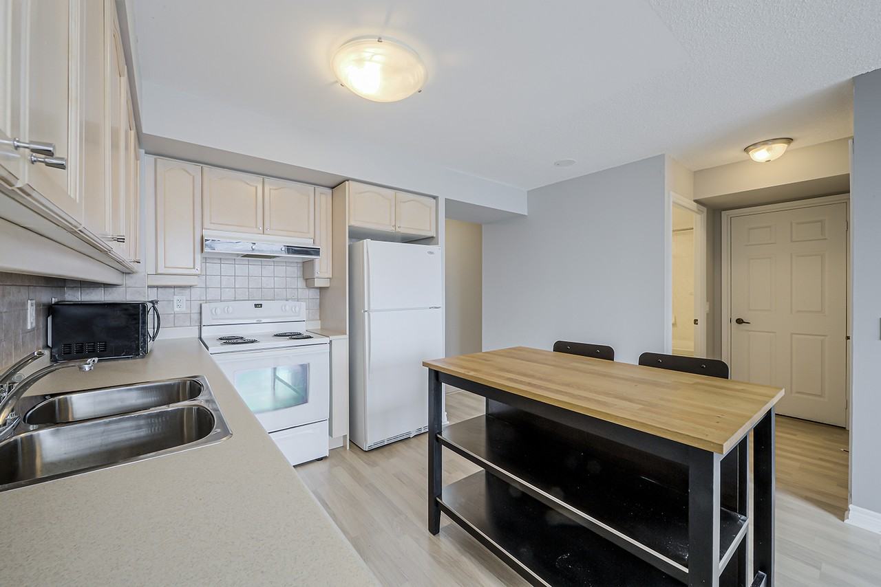 710 Apartment Building #1910 - Photo 7 of 36