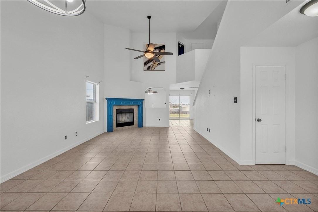 4205 Thunder Creek Dr - Photo 5 of 27