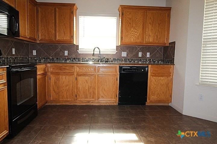 3517 Settlement Rd - Photo 6 of 14