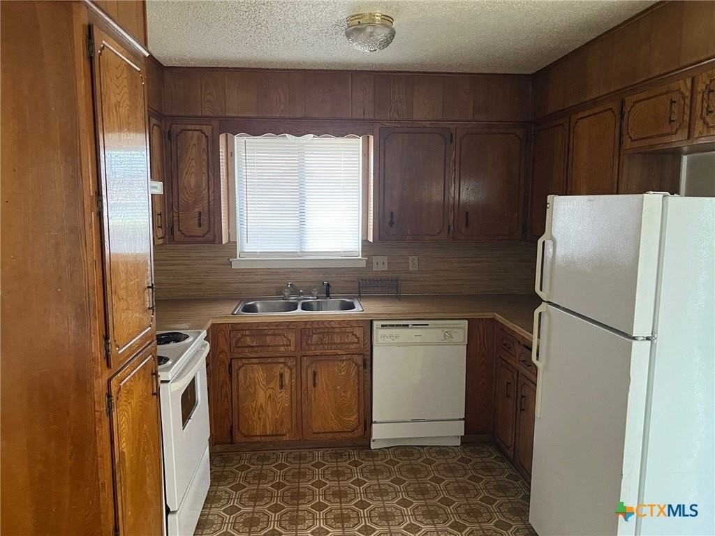 2406 Shoemaker Dr Unit A #A - Photo 6 of 12