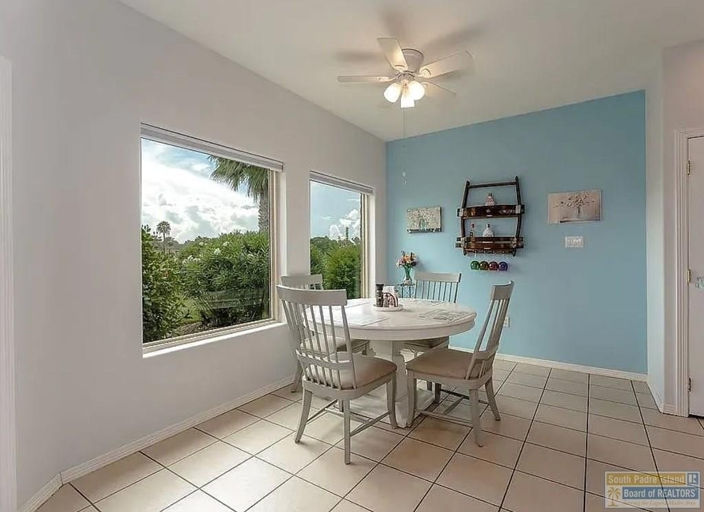 39 Torrey Pines Rd - Photo 3 of 9