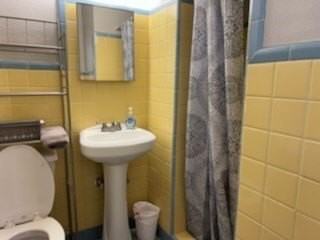 202 N Yturria St - Photo 7 of 7