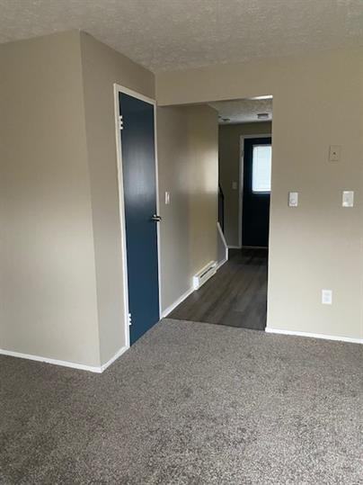 182 Gluck St #182 - Photo 2 of 10