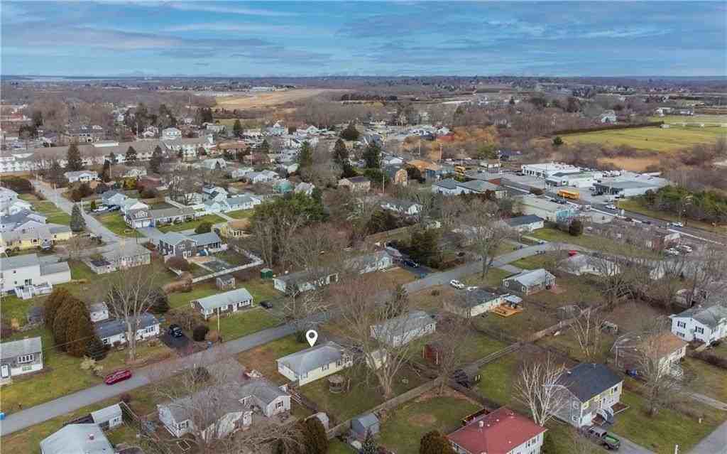 10 Reardon Dr - Photo 2 of 11