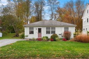 featured image of 63 Buoy St