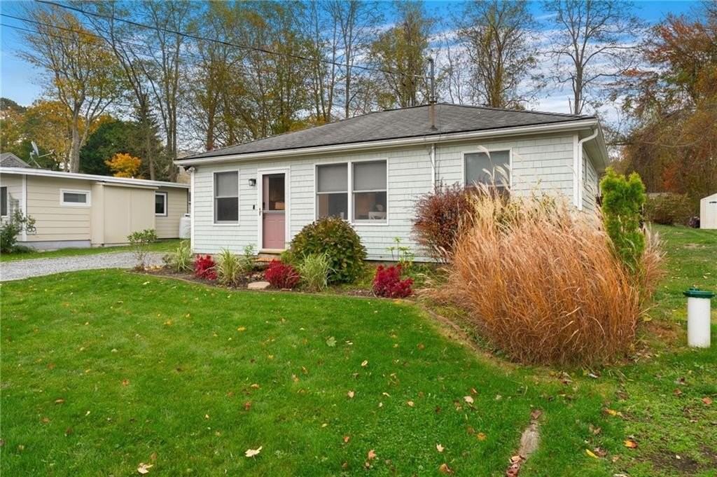 63 Buoy St - Photo 2 of 20