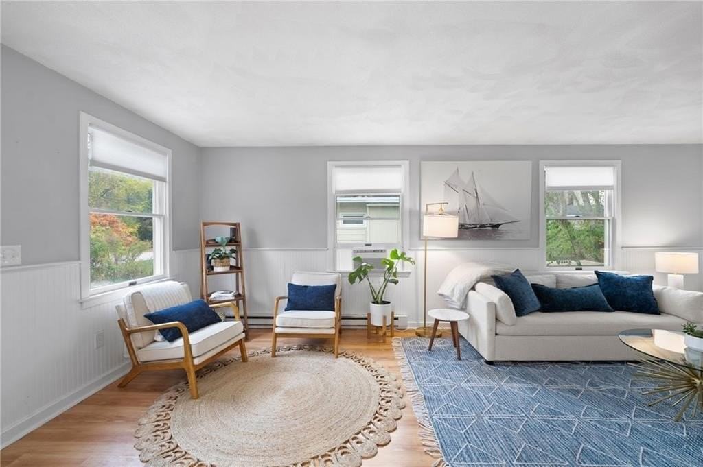 63 Buoy St - Photo 3 of 20