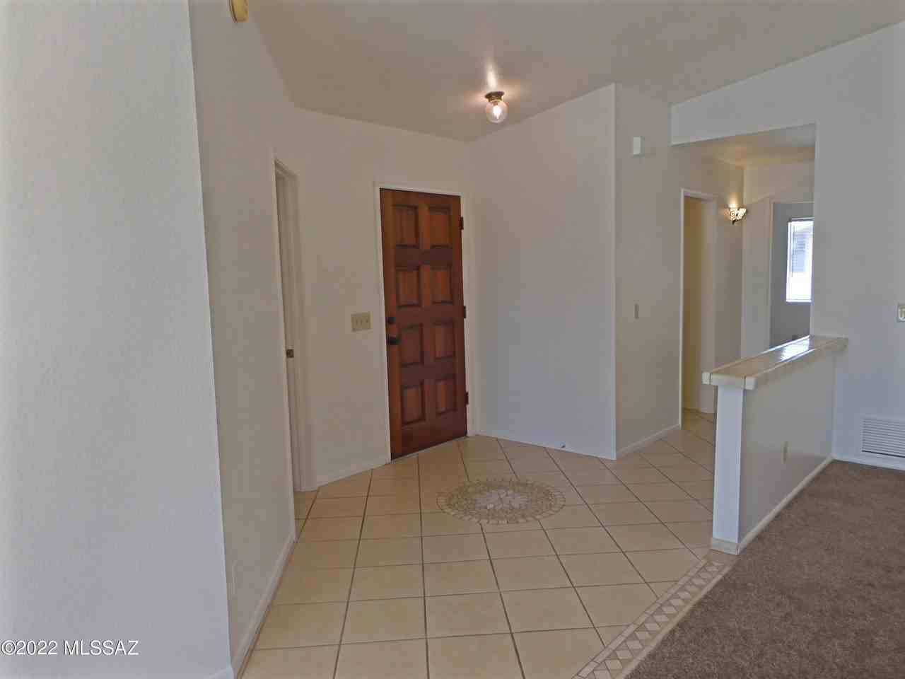 4776 W Rosebay St - Photo 3 of 32