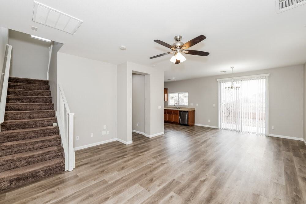 6344 Alpine Tree Ave - Photo 7 of 17