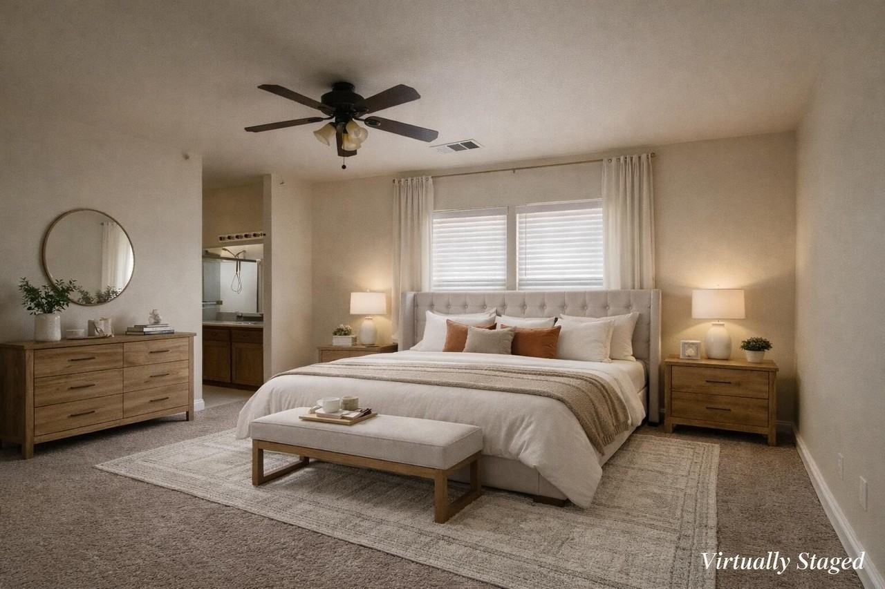 922 W James Ct - Photo 6 of 9